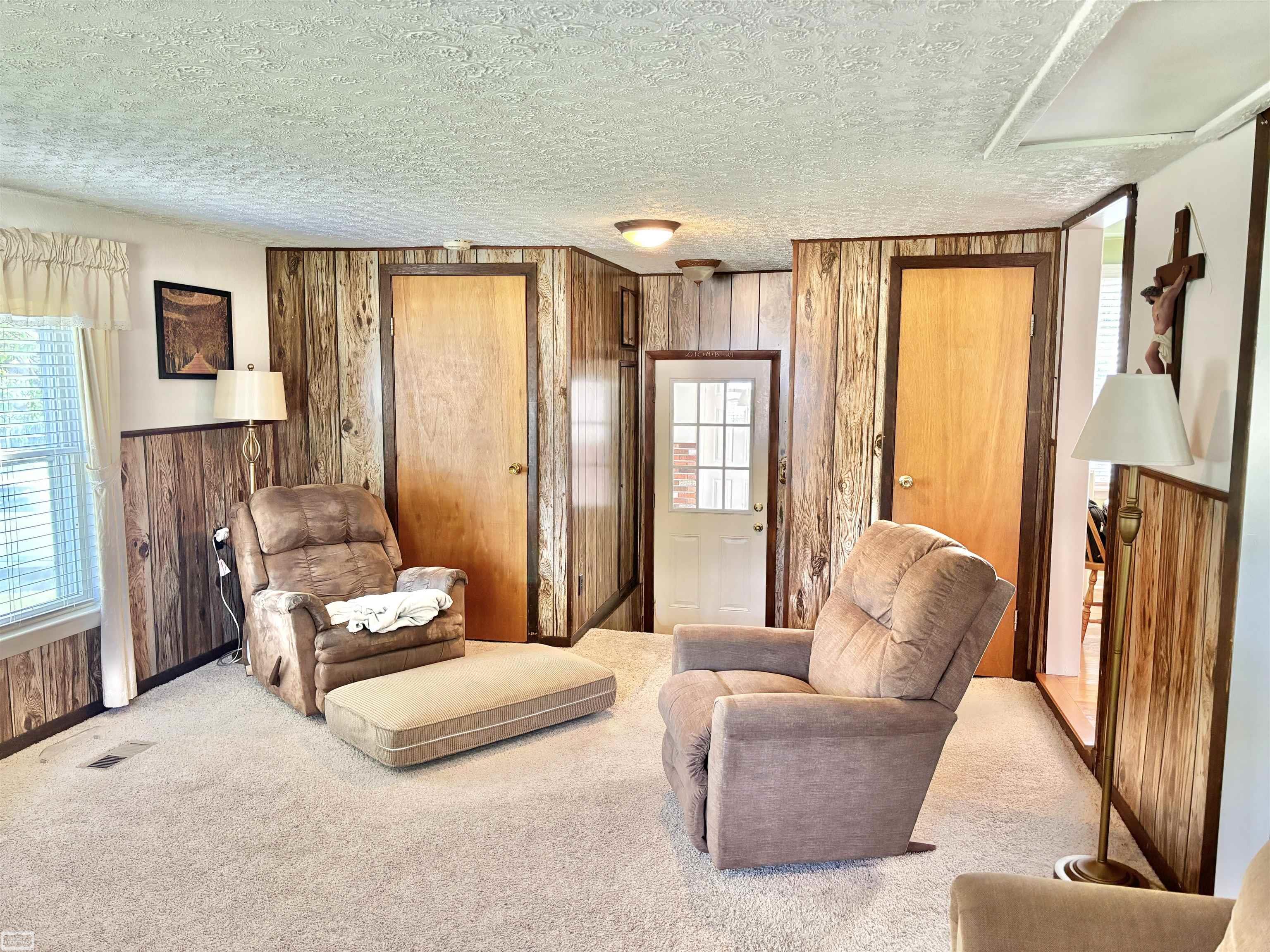 50511 Cedargrove Road Utica, MI 48317 - Photo 14 of 33