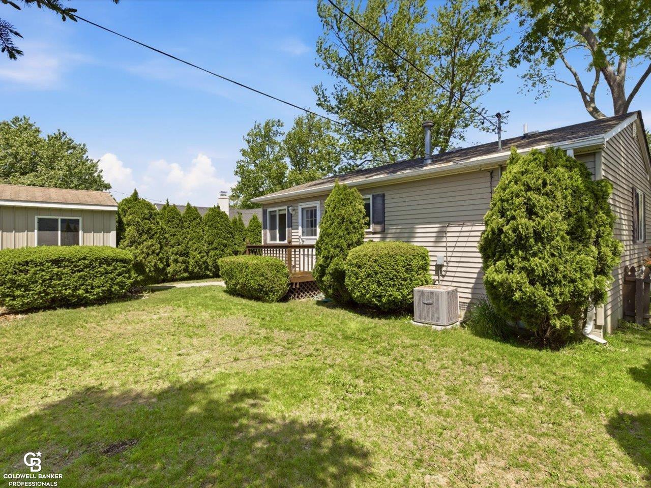 467 Dixie Boulevard Algonac, MI 48001 - Photo 20 of 25
