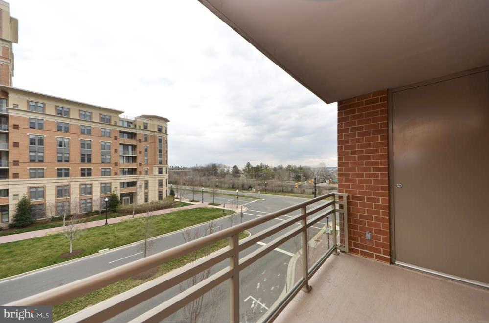 3650 South Glebe Road, Unit 349 Arlington, VA 22202 - Photo 10 of 21 a view of a building from a balcony