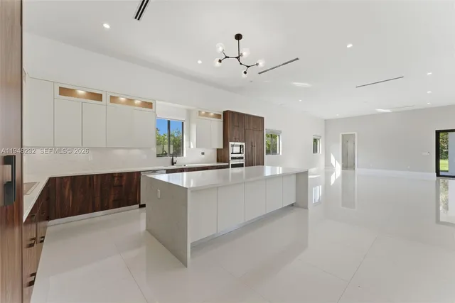 $4,400,000 | 10005 Southwest 66th Street, Miami, FL 33173