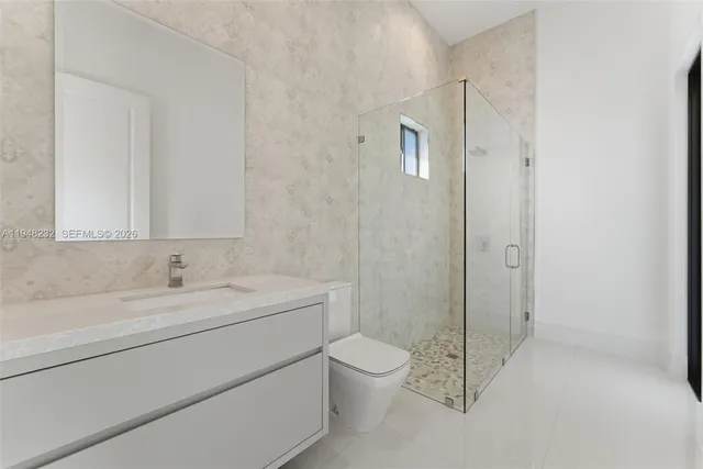 $4,400,000 | 10005 Southwest 66th Street, Miami, FL 33173