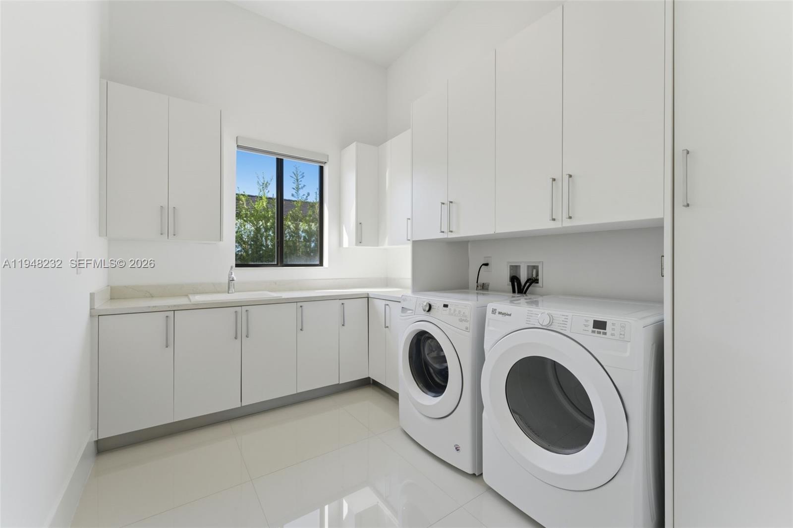 10005 Southwest 66th Street Miami, FL 33173 - Photo 20 of 64