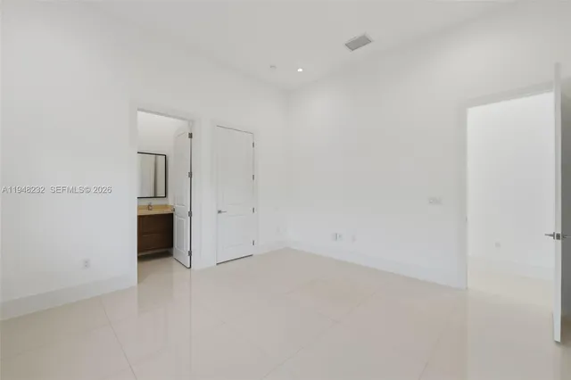 $4,400,000 | 10005 Southwest 66th Street, Miami, FL 33173