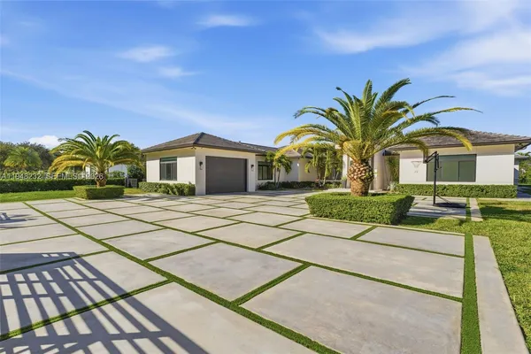 $4,400,000 | 10005 Southwest 66th Street, Miami, FL 33173