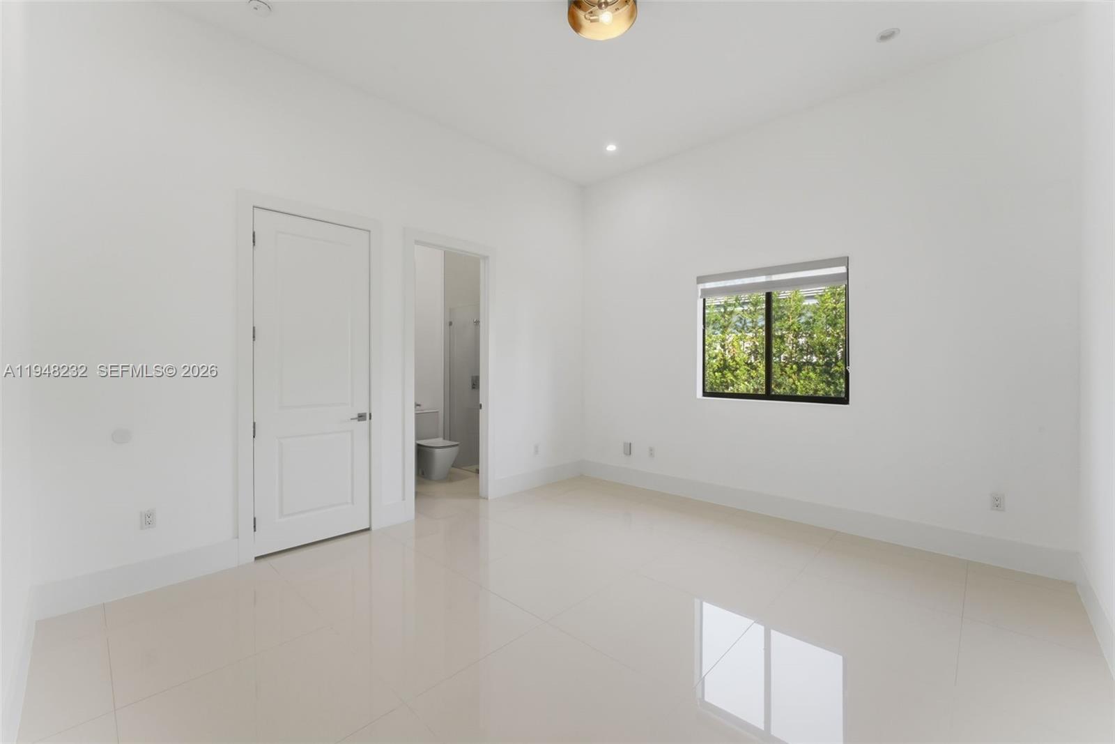 10005 Southwest 66th Street Miami, FL 33173 - Photo 41 of 64