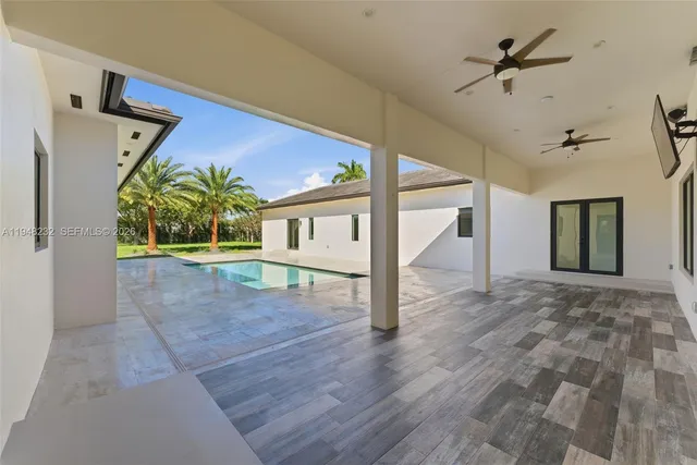 $4,400,000 | 10005 Southwest 66th Street, Miami, FL 33173