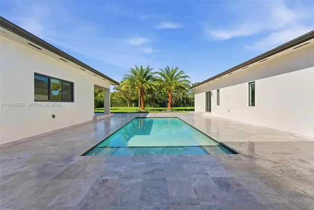 $4,400,000 | 10005 Southwest 66th Street, Miami, FL 33173