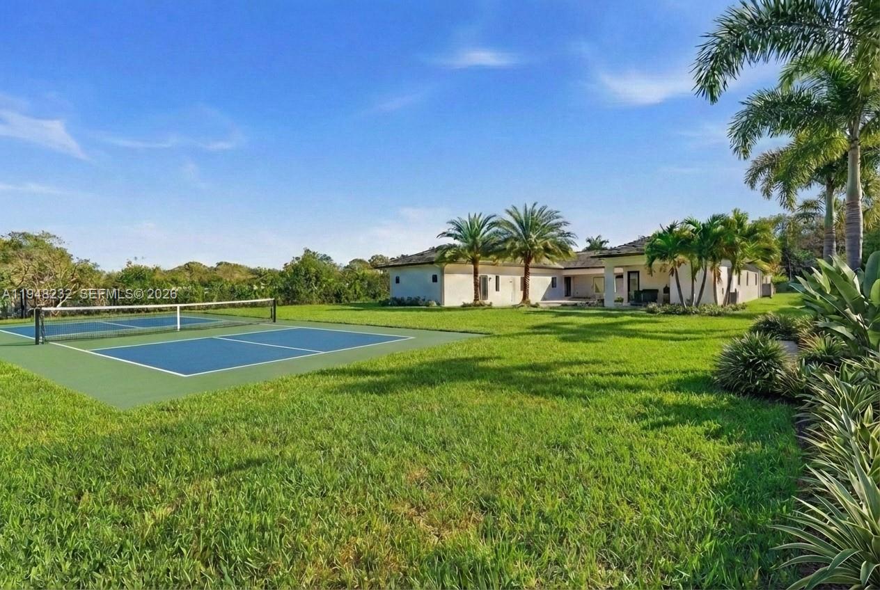 10005 Southwest 66th Street Miami, FL 33173 - Photo 54 of 64