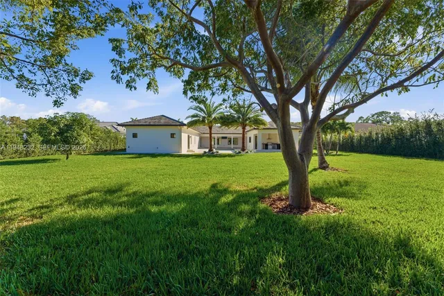 $4,400,000 | 10005 Southwest 66th Street, Miami, FL 33173