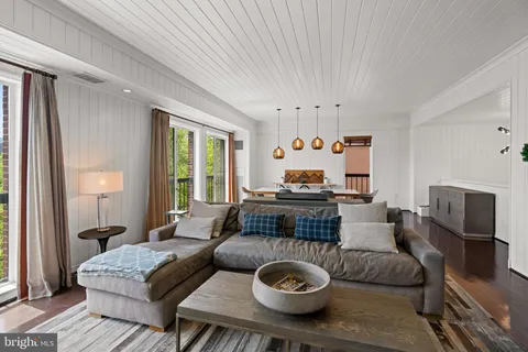 $1,275,000 | 3251 Prospect Street Northwest, Unit 301, Washington, DC 20007