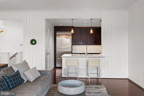 $1,275,000 | 3251 Prospect Street Northwest, Unit 301, Washington, DC 20007