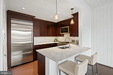 $1,275,000 | 3251 Prospect Street Northwest, Unit 301, Washington, DC 20007