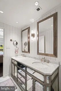$1,275,000 | 3251 Prospect Street Northwest, Unit 301, Washington, DC 20007