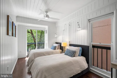 $1,275,000 | 3251 Prospect Street Northwest, Unit 301, Washington, DC 20007