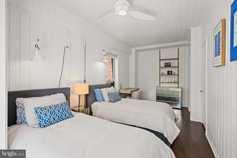 $1,275,000 | 3251 Prospect Street Northwest, Unit 301, Washington, DC 20007