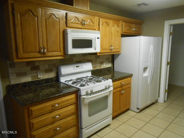 182 Lake Road McHenry, MS 39561 - Photo 3 of 13 DSCN4522