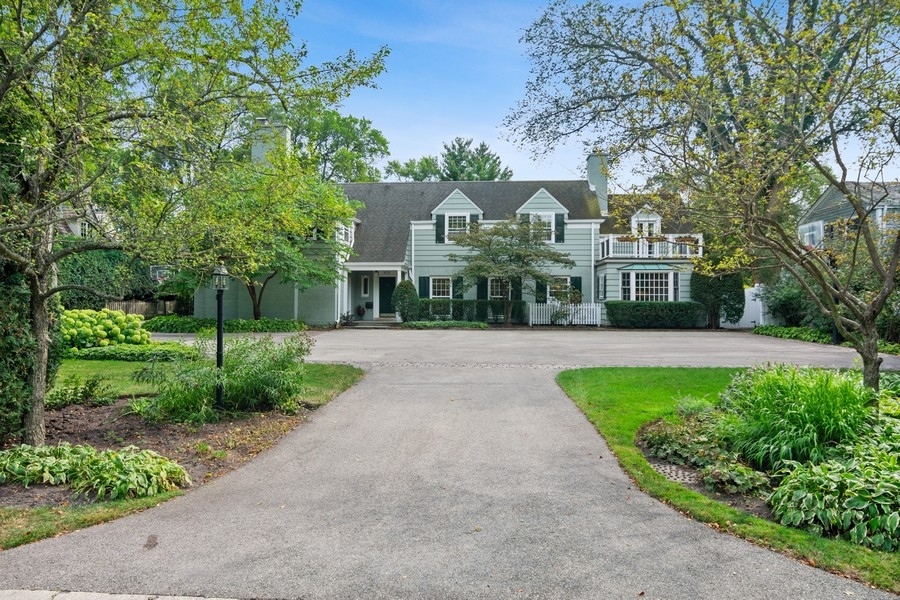 1170 Broadmeadow Road Winnetka, IL 60093 - Photo 1 of 36