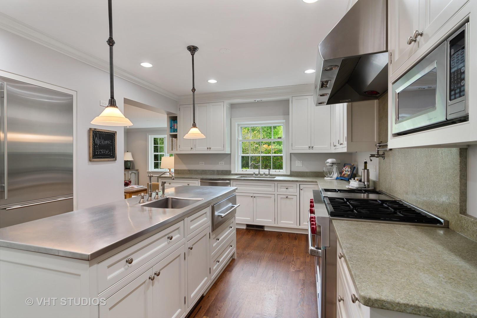 1170 Broadmeadow Road Winnetka, IL 60093 - Photo 17 of 36