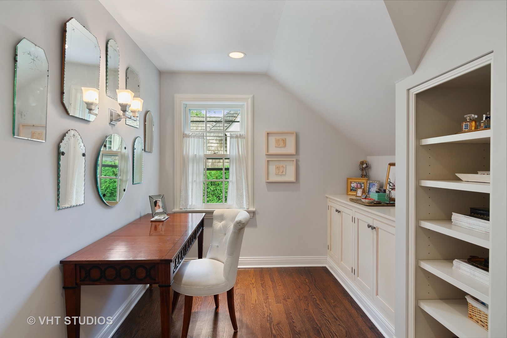 1170 Broadmeadow Road Winnetka, IL 60093 - Photo 23 of 36