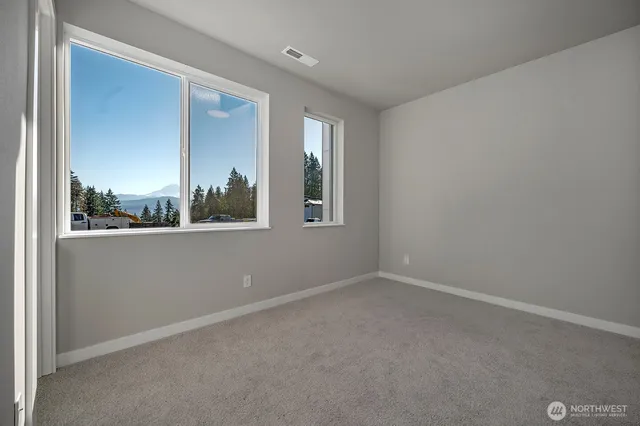 a view of empty room with window