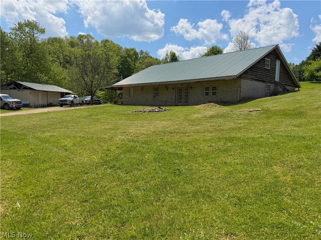 44073 Bell Road Lisbon, OH 44432 - Photo 4 of 49 Gallery Image 4