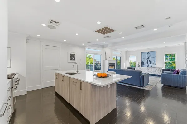 $985,000 | 108 Cushing Avenue, Unit 2, Boston, MA 02125