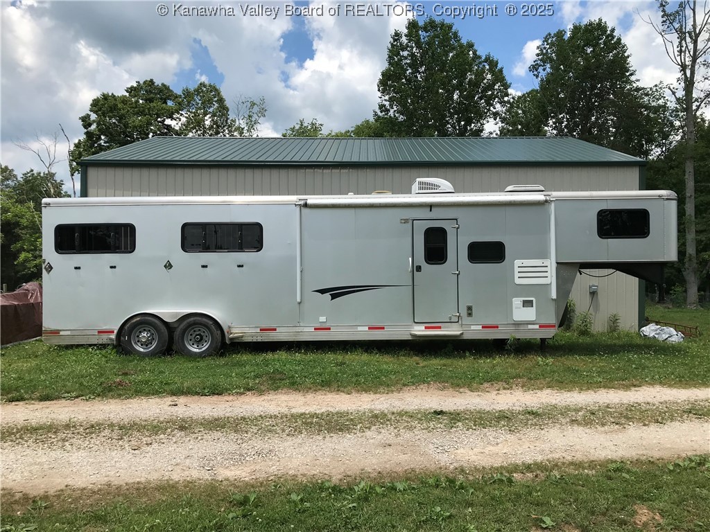 994 Goshen Road Kenna, WV 25248 - Photo 39 of 44 30 Amp RV hook up