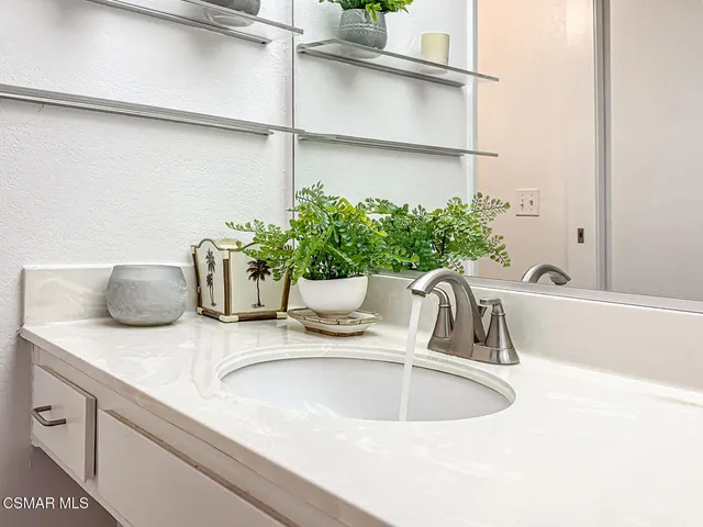 $720,000 | 560 Chapala Drive, Camarillo, CA 93010