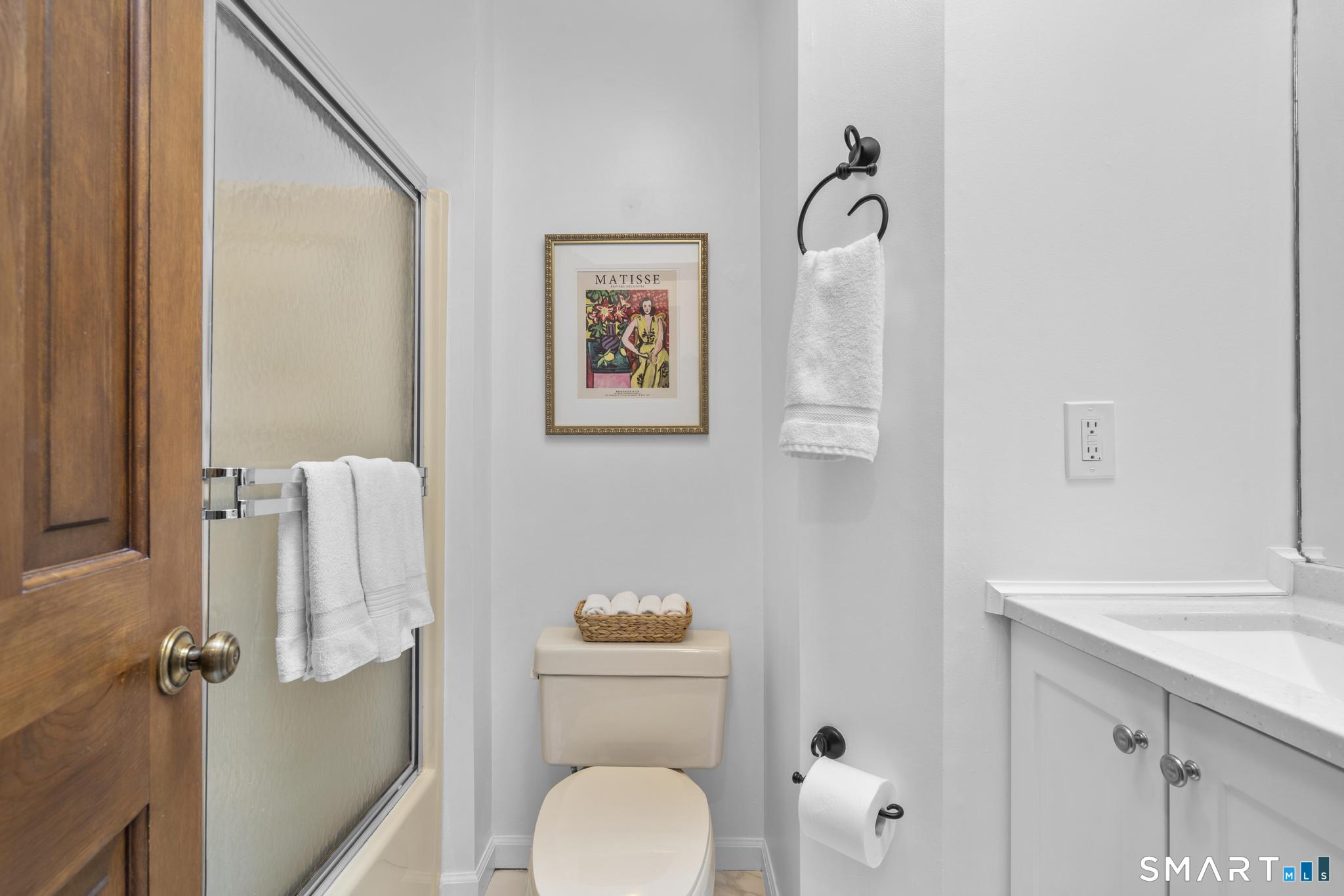 25 Tamarac Ridge Circle, Unit 25 Shelton, CT 06484 - Photo 20 of 33