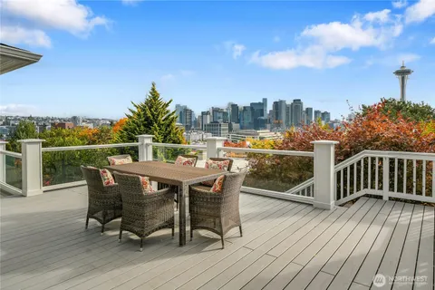 $3,295,000 | 922 Nob Hill Avenue North, Seattle, WA 98109