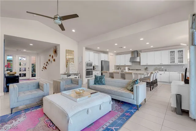 $825,000 | 8400 Footpath Street, Las Vegas, NV 89166