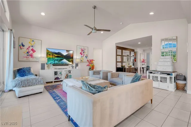 $825,000 | 8400 Footpath Street, Las Vegas, NV 89166