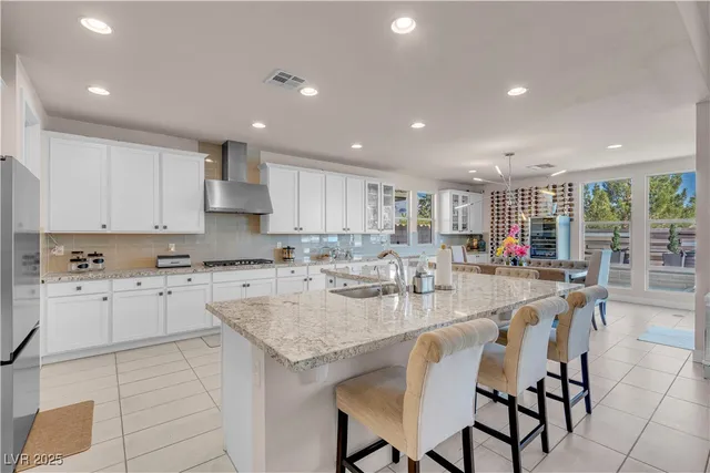 $825,000 | 8400 Footpath Street, Las Vegas, NV 89166