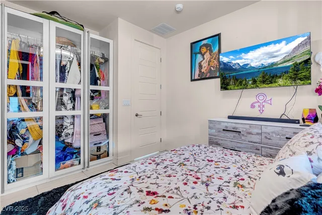 $825,000 | 8400 Footpath Street, Las Vegas, NV 89166