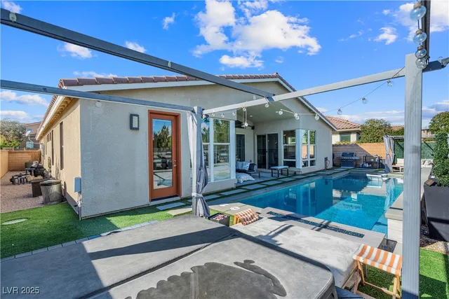 $825,000 | 8400 Footpath Street, Las Vegas, NV 89166