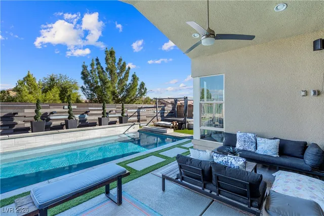 $825,000 | 8400 Footpath Street, Las Vegas, NV 89166