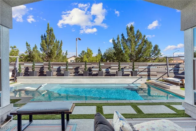 $825,000 | 8400 Footpath Street, Las Vegas, NV 89166