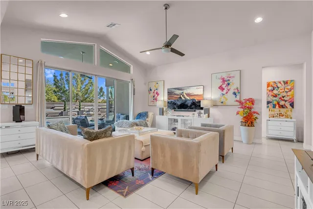 $825,000 | 8400 Footpath Street, Las Vegas, NV 89166