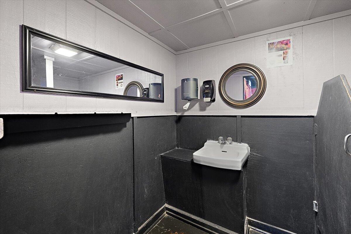 7 Center Street Folly Beach, SC 29439 - Photo 25 of 47 37-BN0A9190