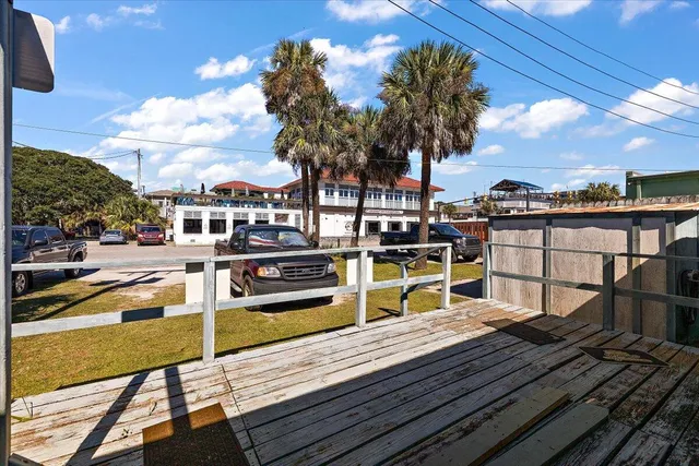 $3,000,000 | 7 Center Street, Folly Beach, SC 29439