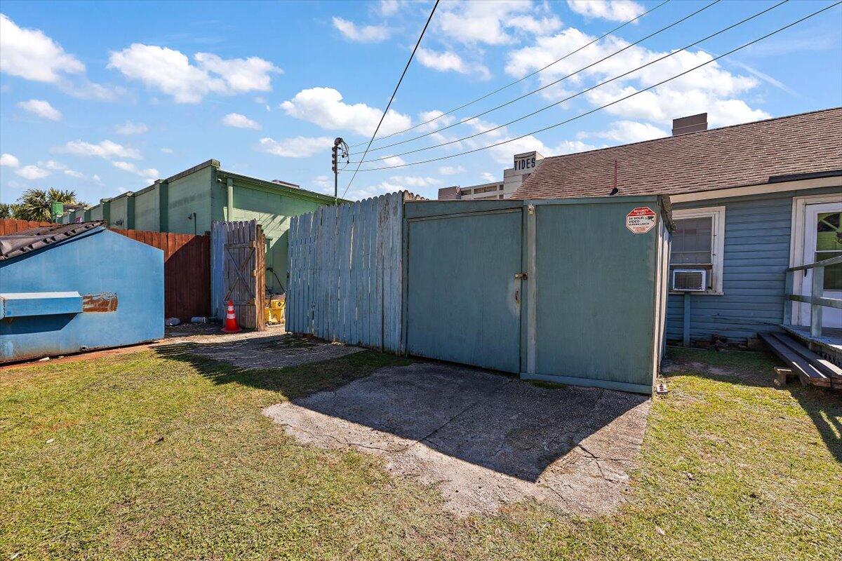 7 Center Street Folly Beach, SC 29439 - Photo 35 of 47 44-BN0A9211