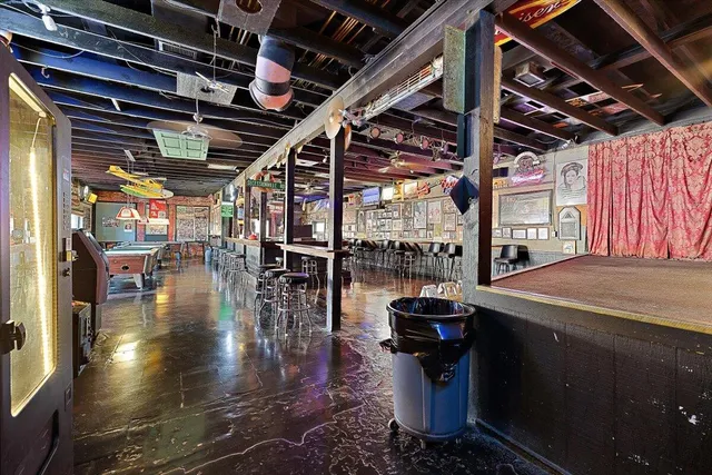 $3,000,000 | 7 Center Street, Folly Beach, SC 29439