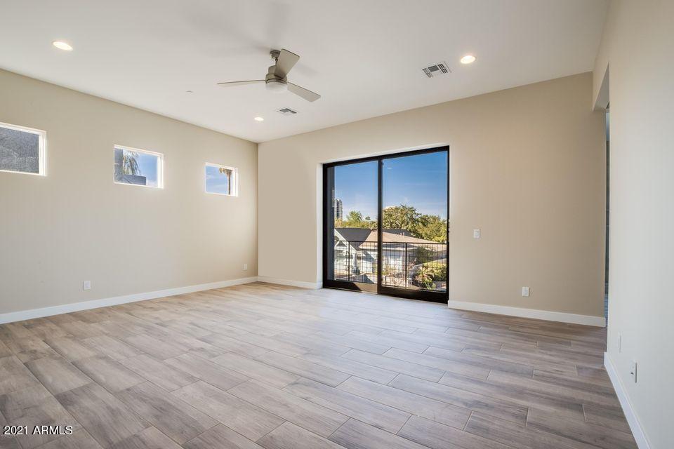 340 East Osborn Road, Unit 4 Phoenix, AZ 85012 - Photo 23 of 30 Master Suite