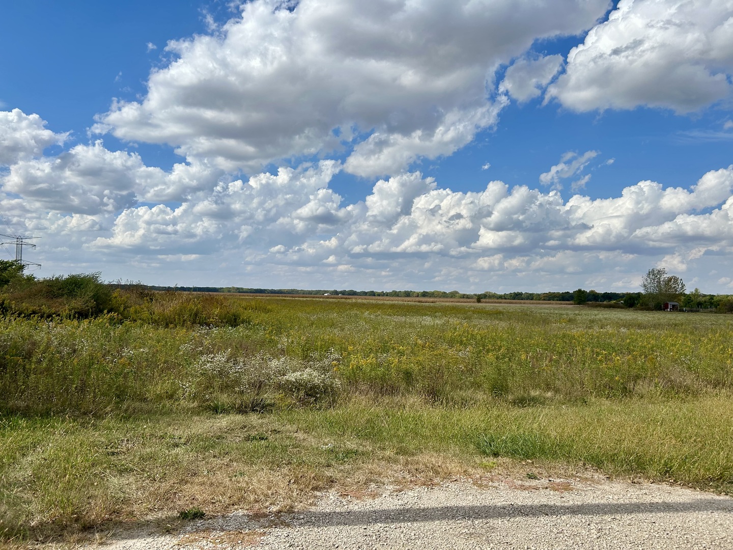 1065 North Gorman Road Morris, IL 60450 - Photo 2 of 3 a view of an ocean