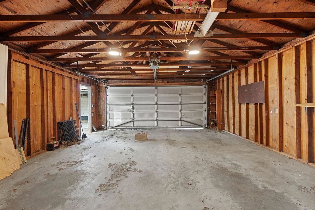 6814 North Cedar Road Spokane, WA 99208 - Photo 37 of 44