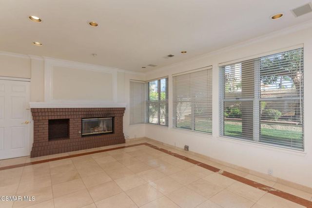 $6,700 | 116 Heath Meadow Place, Simi Valley, CA 93065