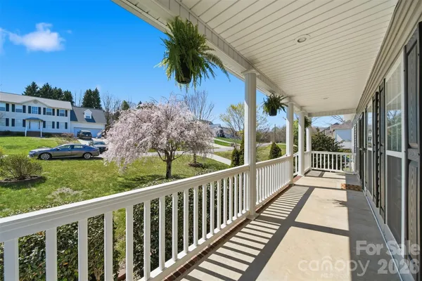 $365,000 | 2410 27th Ave Circle Northeast, Hickory, NC 28601