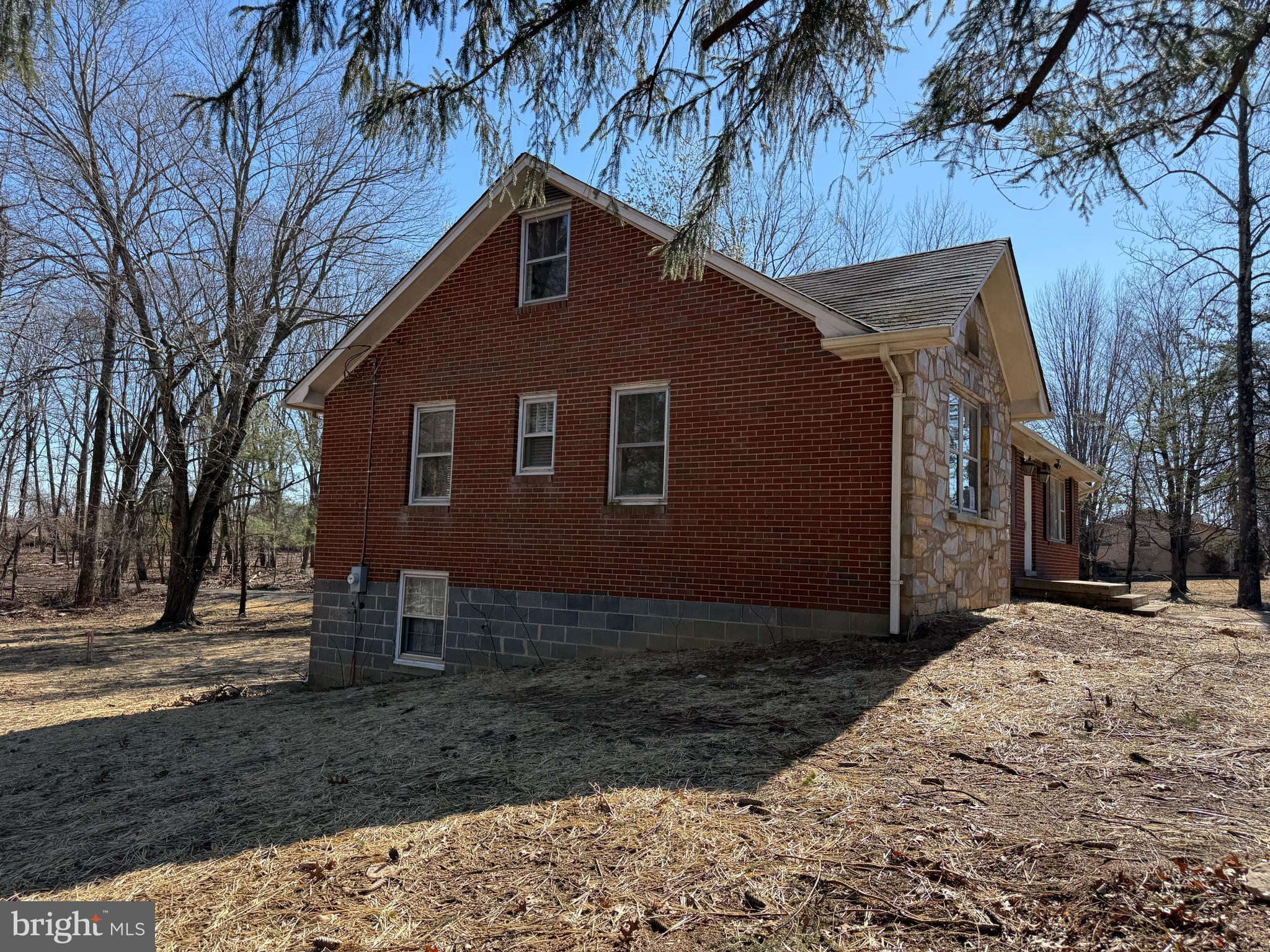 14205 Dumfries Road Manassas, VA 20112 - Photo 3 of 17