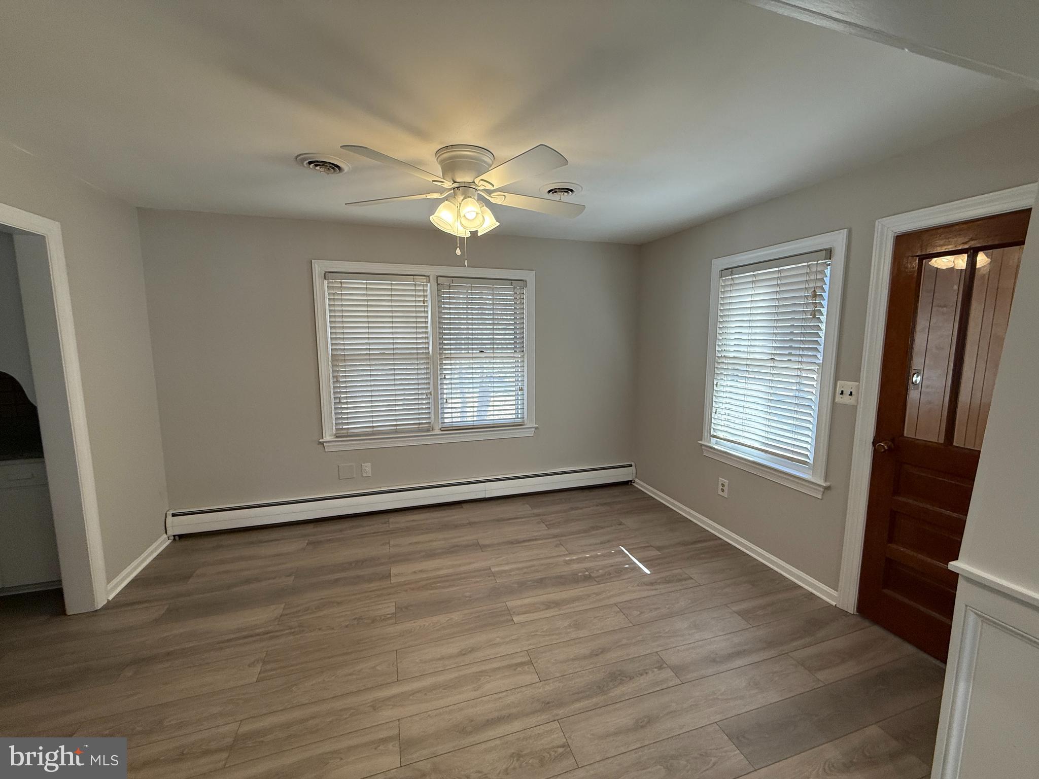 14205 Dumfries Road Manassas, VA 20112 - Photo 8 of 17