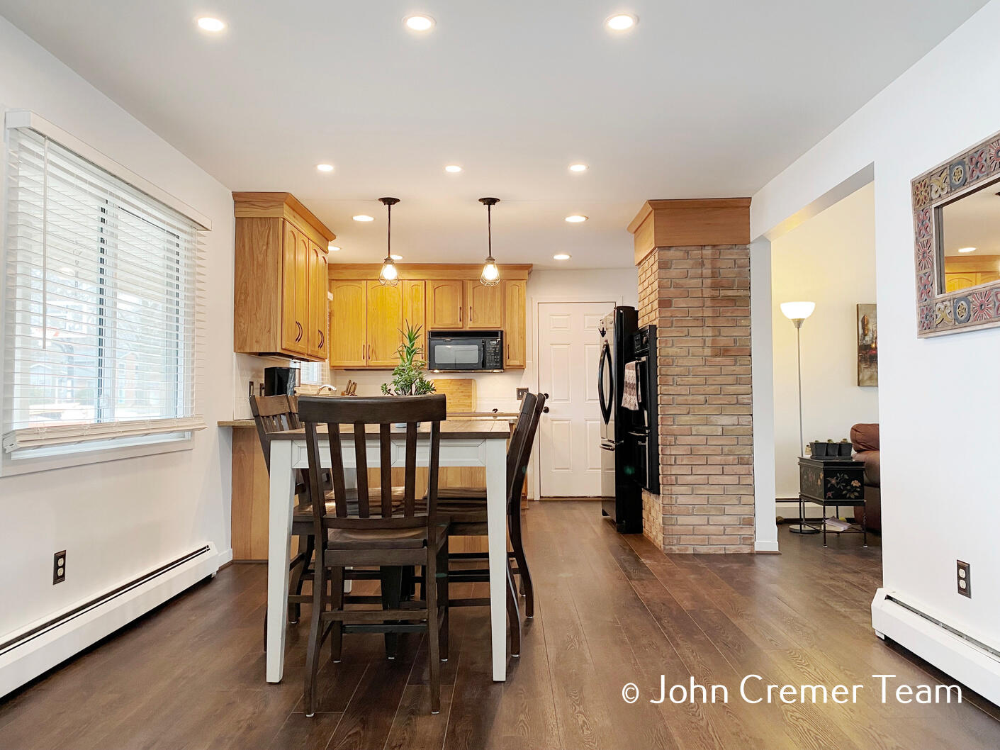 8101 Crestview Avenue Jenison, MI 49428 - Photo 6 of 58 Main Floor View 2